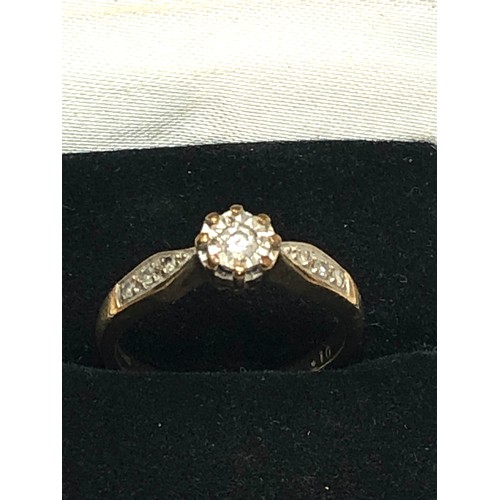 210 - 9ct gold vintage diamond seven stone dress ring (2.3g)