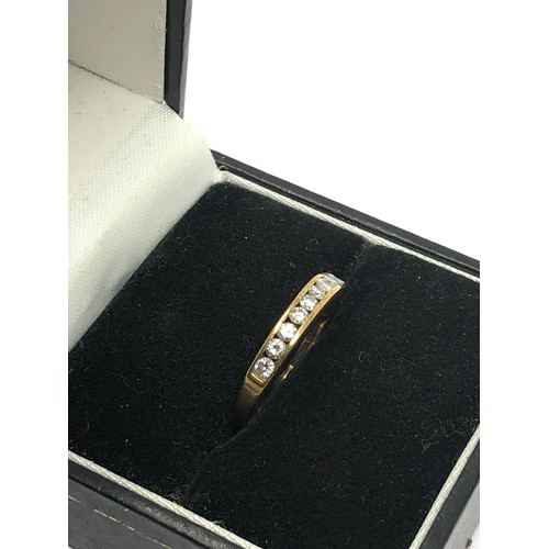 272 - 9ct gold diamond channel setting ring (1.1g)