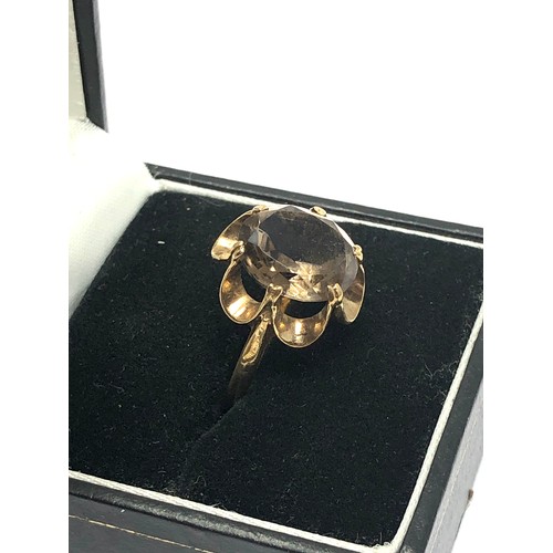 282 - 9ct gold vintage smoky quartz cocktail ring (3.2g)