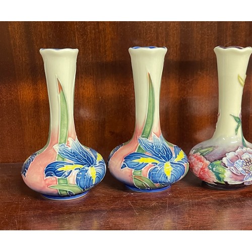 923 - 2 Pair of Old Tupton ware Rose vases, height 4 inches