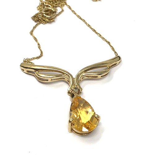 160 - 9ct gold pear sut citrine set necklace (1.8g)