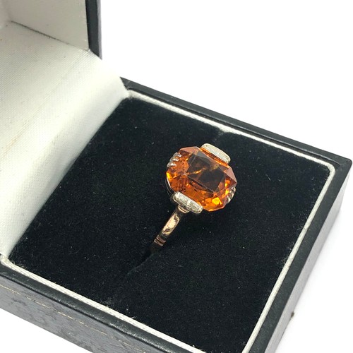 130 - 9ct gold art deco citrine set dress ring (2.8g)