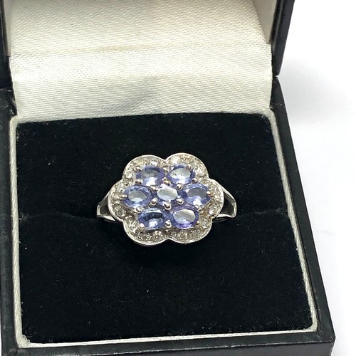 120 - 9ct white gold tanzanite and diamond set cluster statement ring (2.8g)