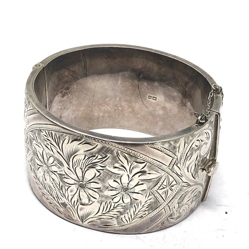 331 - .925 vintage chunky floral etched bangle (76g)