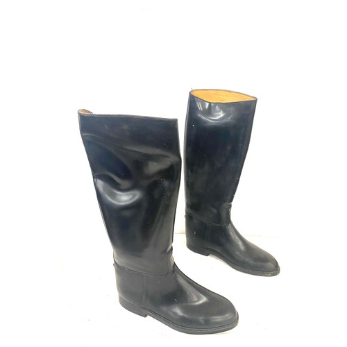 913 - Pair Alige riding boots, size 43