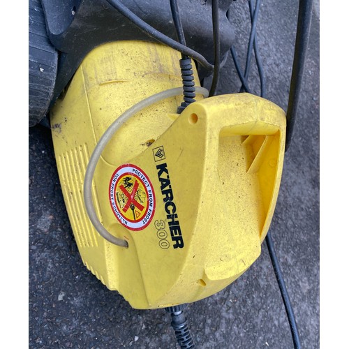 809 - Karcher pressure washer model 300, working order