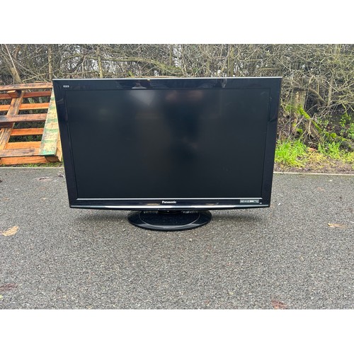 1211 - Panasonic 37 inch TV, working order but has no remote