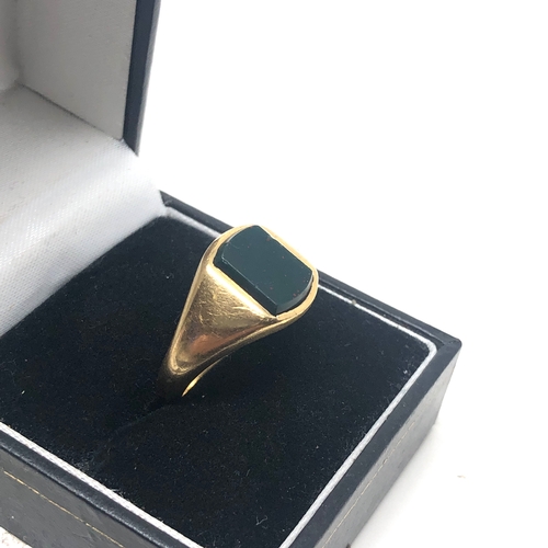 74 - Antique bloodstone signet ring 18ct yellow gold weight 7.8g