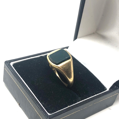 74 - Antique bloodstone signet ring 18ct yellow gold weight 7.8g