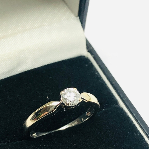 98 - 18ct white gold diamond solitaire ring weight 2.4g