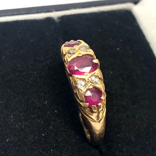 99 - Antique 18ct gold ruby and diamond ring weight 3.2g