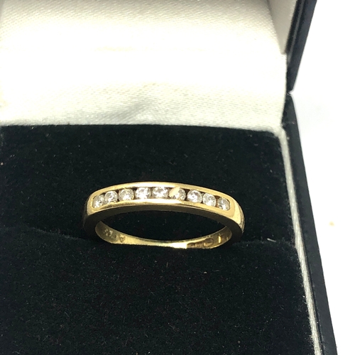 101 - 18ct gold diamond ring 0.25ct diamonds weight 2.7g