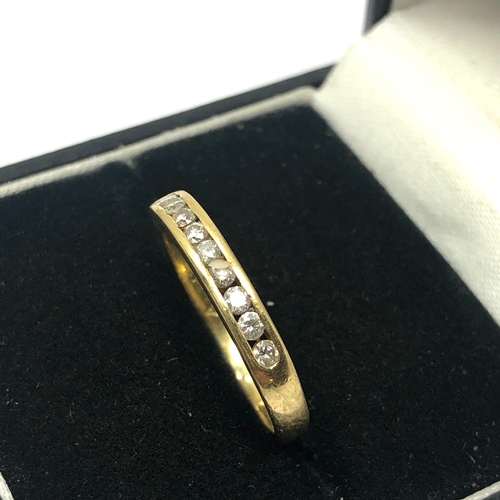 101 - 18ct gold diamond ring 0.25ct diamonds weight 2.7g