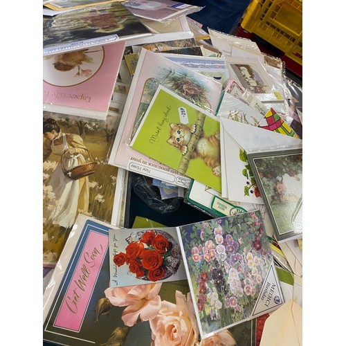 272 - Large selection of new greeting cards