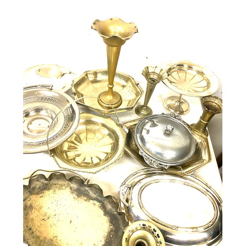 219 - Selection vintage silver plated items to include tureens,  trinket dishes, candlestick holders etc