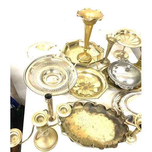 219 - Selection vintage silver plated items to include tureens,  trinket dishes, candlestick holders etc