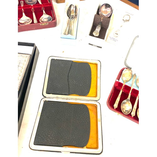 190 - Large selection of silver plated items includes picture frame, cased cutlery sets etc