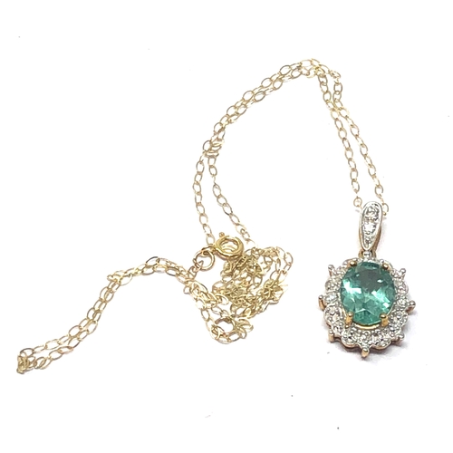 55 - 9ct gold diamond & apatite pendant necklace pendant measures approx 2.2cm drop weight 2.6g