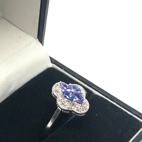 109 - 9ct white gold tanzanite & diamond ring weight 2.5g