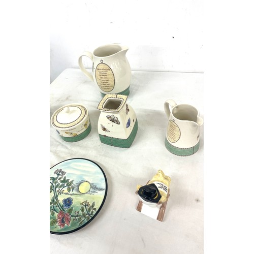 87 - Selection of named pottery includes Carlton ware, Coalport, Wedgwood, Shelley etc