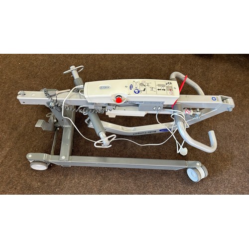 192 - Invacare birdie compact 150kg hoist, untested