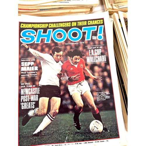 198 - Large selection of Vintage Shoot football magazines