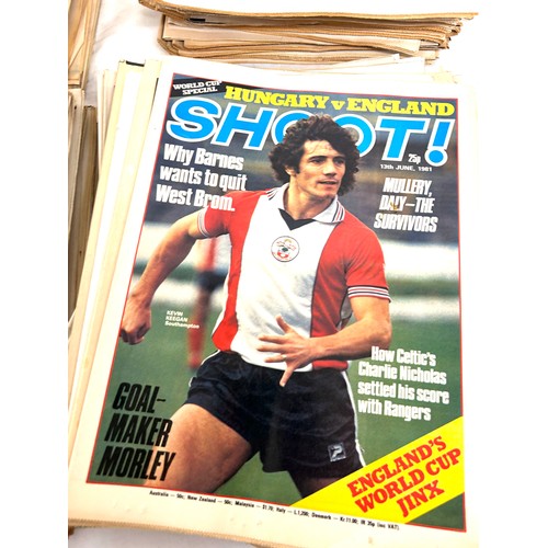 222 - Large selection of Vintage Shoot football magazines