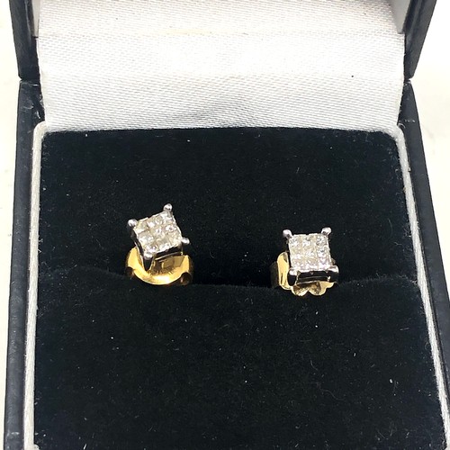 147 - 9ct white gold diamond stud earrings (0.9g)