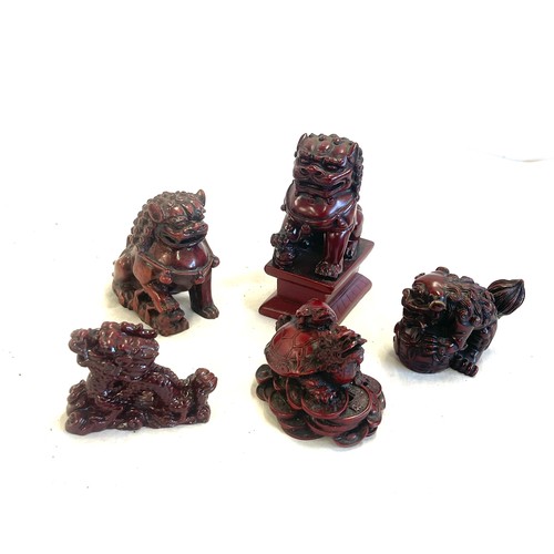 89 - Selection of resin Chinese figures include Foo dragons, Dragon turtle etc