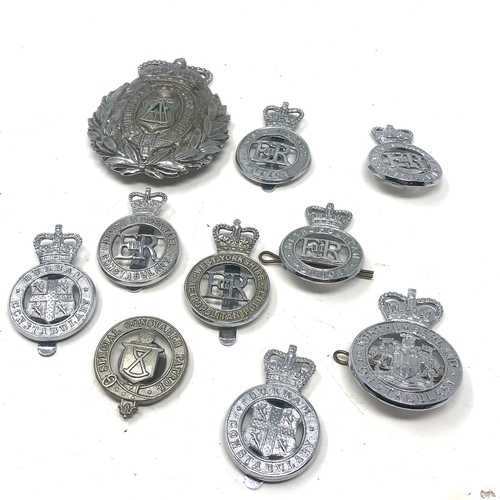 422 - 10 vintage police badges