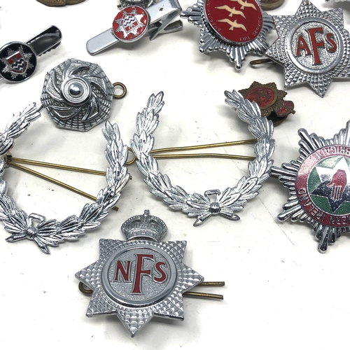 421 - collection of vintage fire service badges