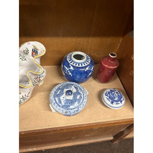 93 - Selection oriental pottery to include ginger jar, vases etc