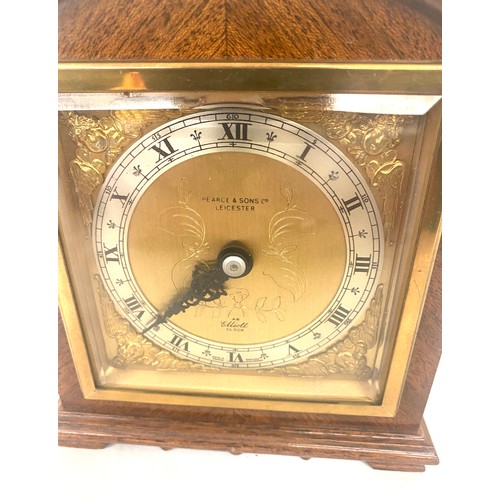 399 - An Elliot Clock Pearce and sons LTD Leicester mantel clock