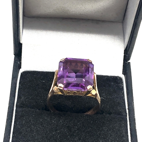 68 - 14ct gold amethyst statement ring weight 5.5g