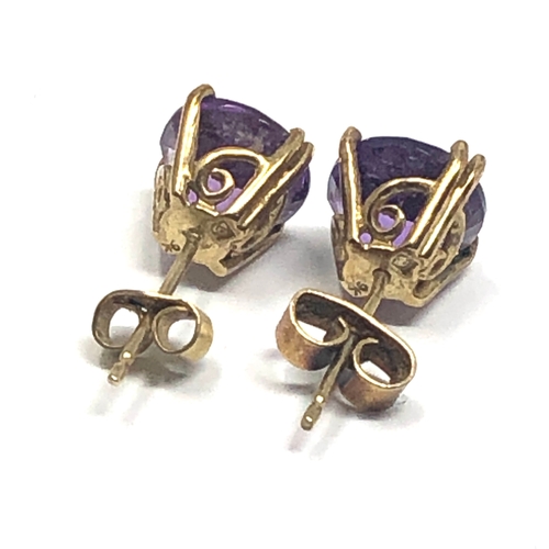 70 - 9ct gold amethyst earrings weight 2.2g