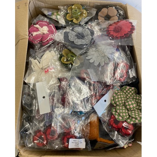 282 - Large selection of assorted new felt hair clips, knitted brooch / badges etc (3 boxes in total)