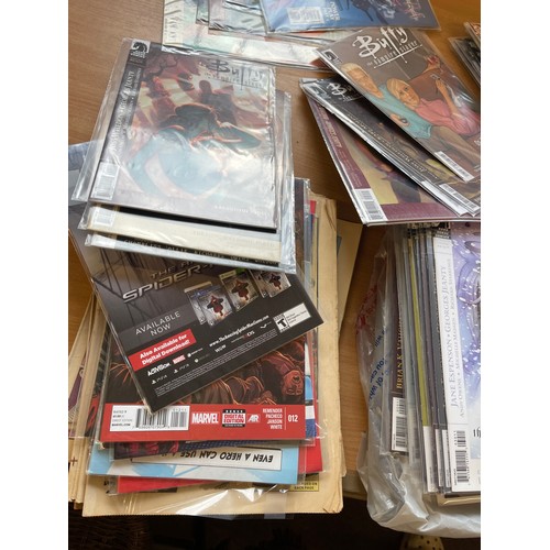 85A - Large selection of assorted comics includes marvel etc