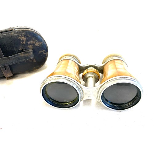 430 - Cased Mother of pearl extending binoculars