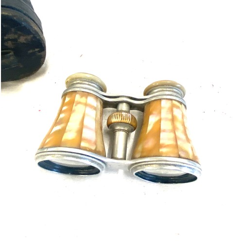 430 - Cased Mother of pearl extending binoculars