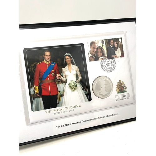 589 - The royal wedding uk silver £5 commemorative coin cover