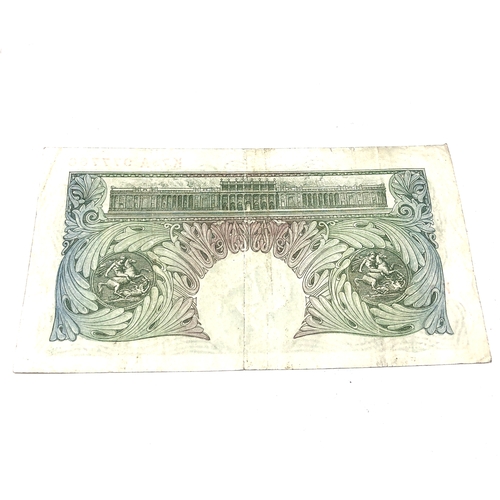 592 - BANK OF ENGLAND £1 note 1934-39  Peppiatt 1st Period