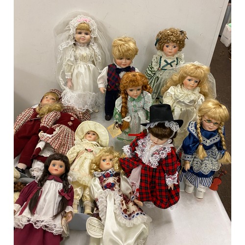 257 - Selection of vintage pot dolls, all with stands, some musical