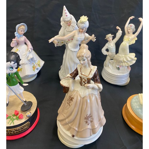 98 - Selection of Musical lady figures to include betty boop etc