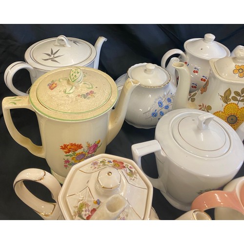 224 - Large selection of assorted tea pots includes Winton, Novelty tea pots etc