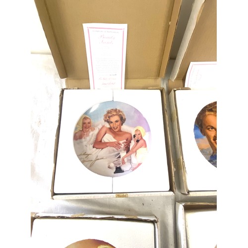 255 - 8 x collectors plates by hamilton all of Marilyn Monroe