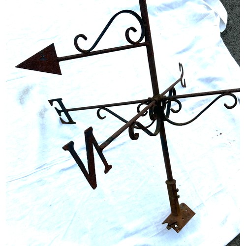 100S - Vintage iron weather vain, approximate measurements: Height 42 inches