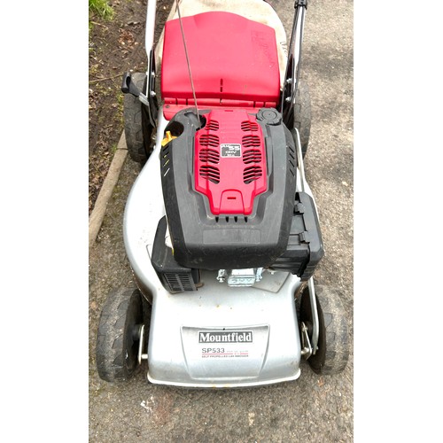 100U - Mountfield garden lawnmower SP533, untested