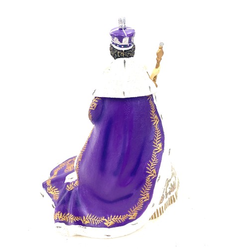 389 - The Coronation of Queen Elizabeth II from Royal Style Collection 2013 Figurine.