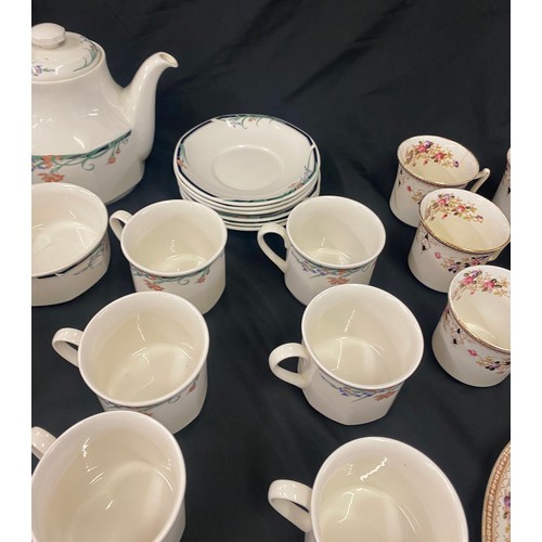 302 - Selection of tea sets includes Royal Doulton Juno tea set and a part Victoria tea set