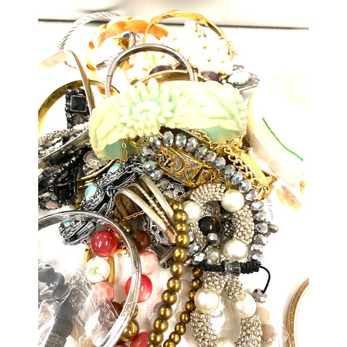 426 - Large selection of assorted costume jewellery